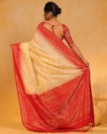 Women Zari Woven Saree with Contrast Border - Image 4