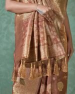 Women Zari Woven Saree with Tassels - Image 5